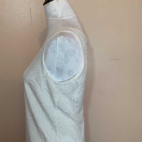 ONYX Nite Sleeveless White V-Neck w/BLING - Picture 4 of 7